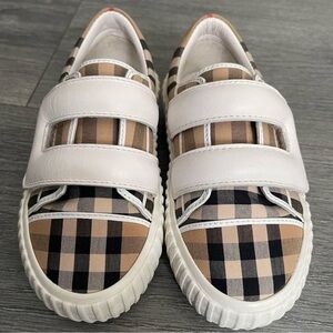 Burberry White and Tan Sneakers with Velcro Straps